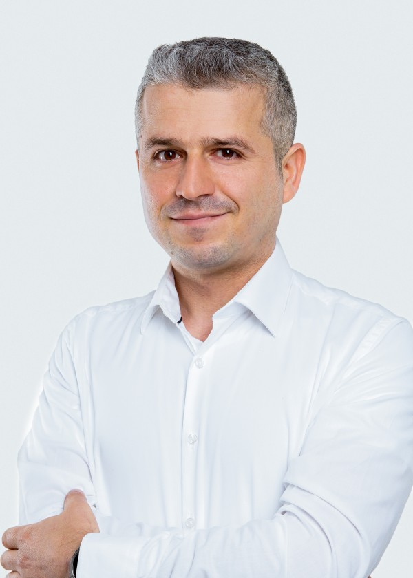 Ahmad Alhweih